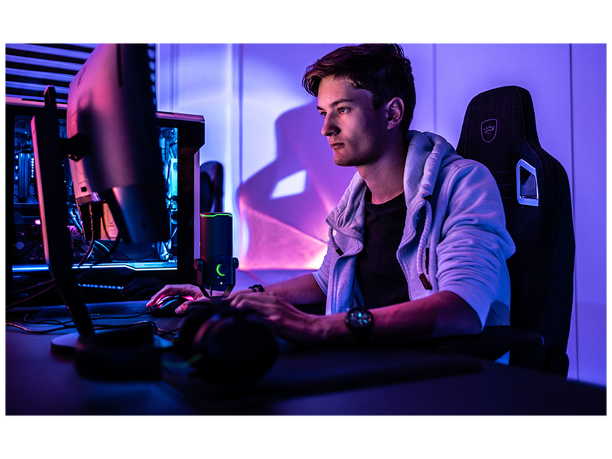 JBL Quantum Stream Gaming Microphone - Best Prices
