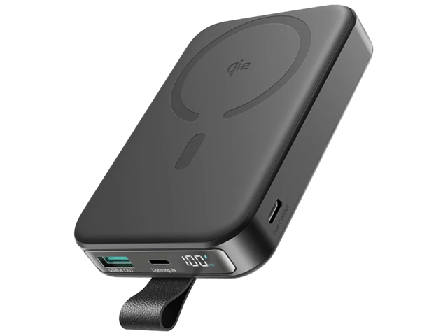 JoyRoom JR-PBM11 22.5W Qi2 Magnetic Wireless Power Bank with Kickstand